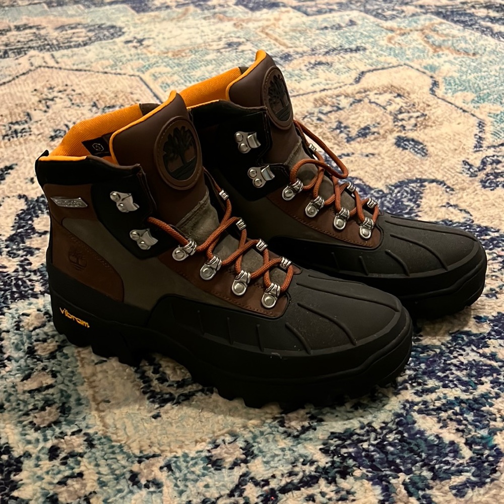 New Timberland Waterproof Winter Boots hiking snow rain Size 10